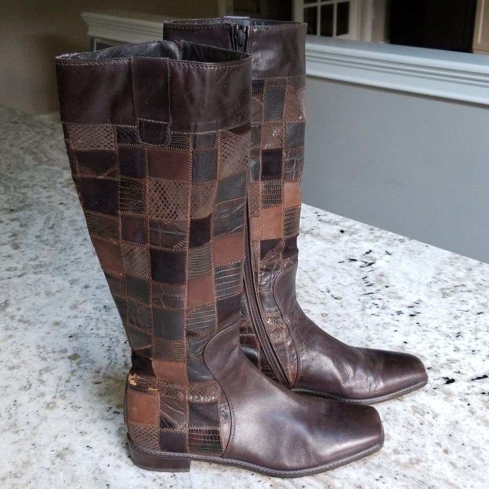 Stuart Weitzman brown leather boot